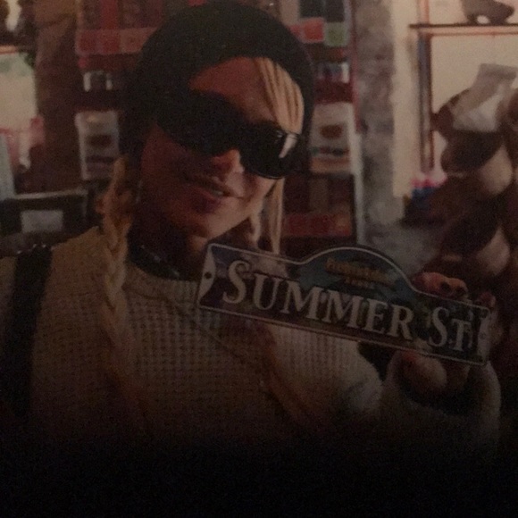 Meet your Posher, Summer - Picture 10 of 17